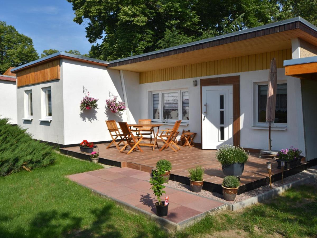 Bungalow In Boiensdorf With Fenced Terrace Extérieur photo